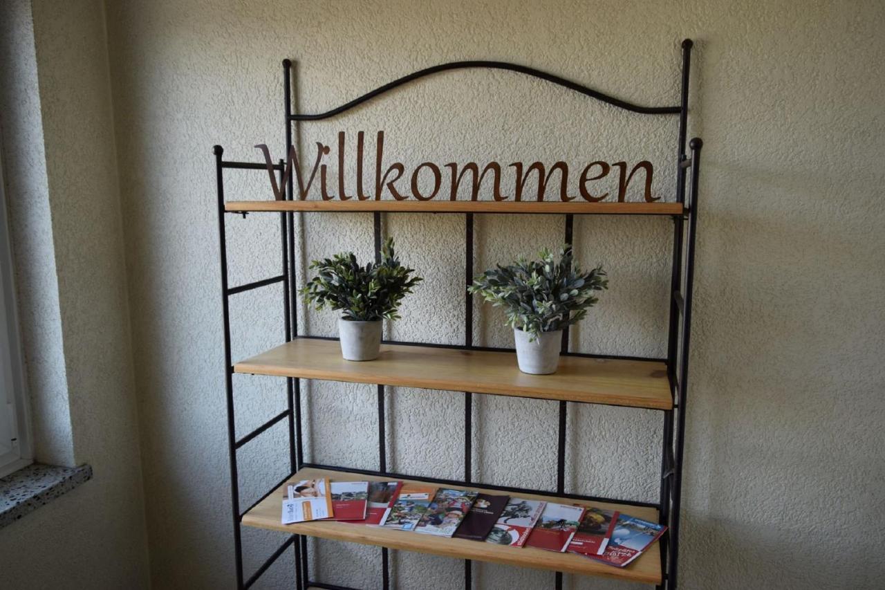 Ferienwohnung Blassneck Zirndorf Ngoại thất bức ảnh