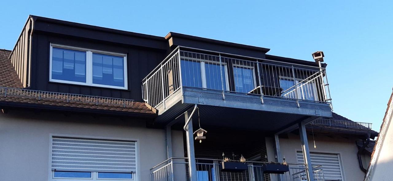 Ferienwohnung Blassneck Zirndorf Ngoại thất bức ảnh